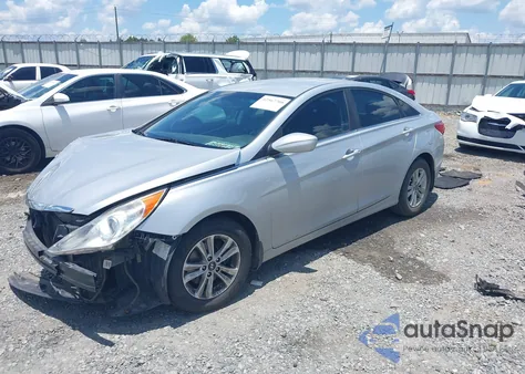 2013 Hyundai Sonata Gls z USA, uszkodzony, nr VIN 5NPEB4AC1DH714485